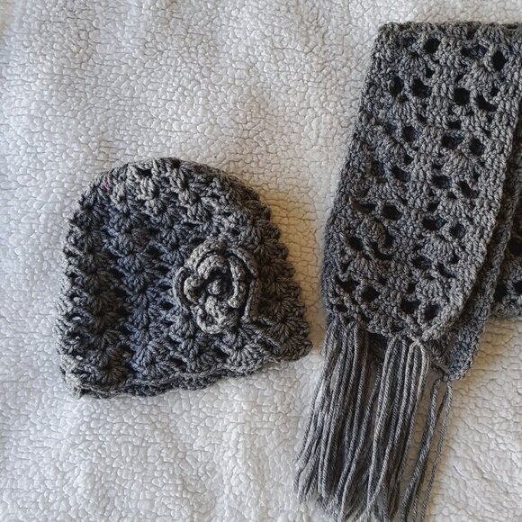 Handmade Cozy crochet hat with flower accent and matching scarf - Picture 5 of 7